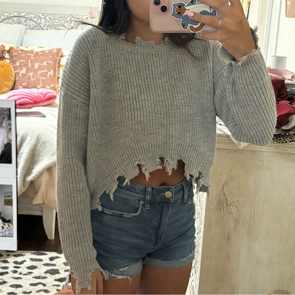 distressed grey sweater in women’s small - Picture 3 of 3